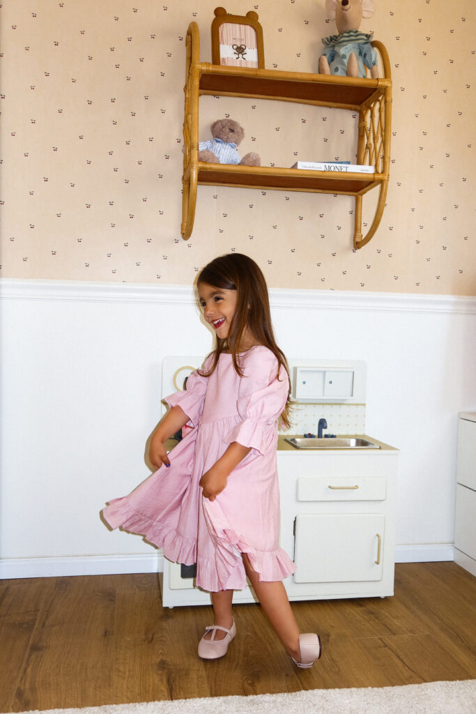 ⁦Ashley Dress | Romantic Pink⁩ – תמונה ⁦2⁩
